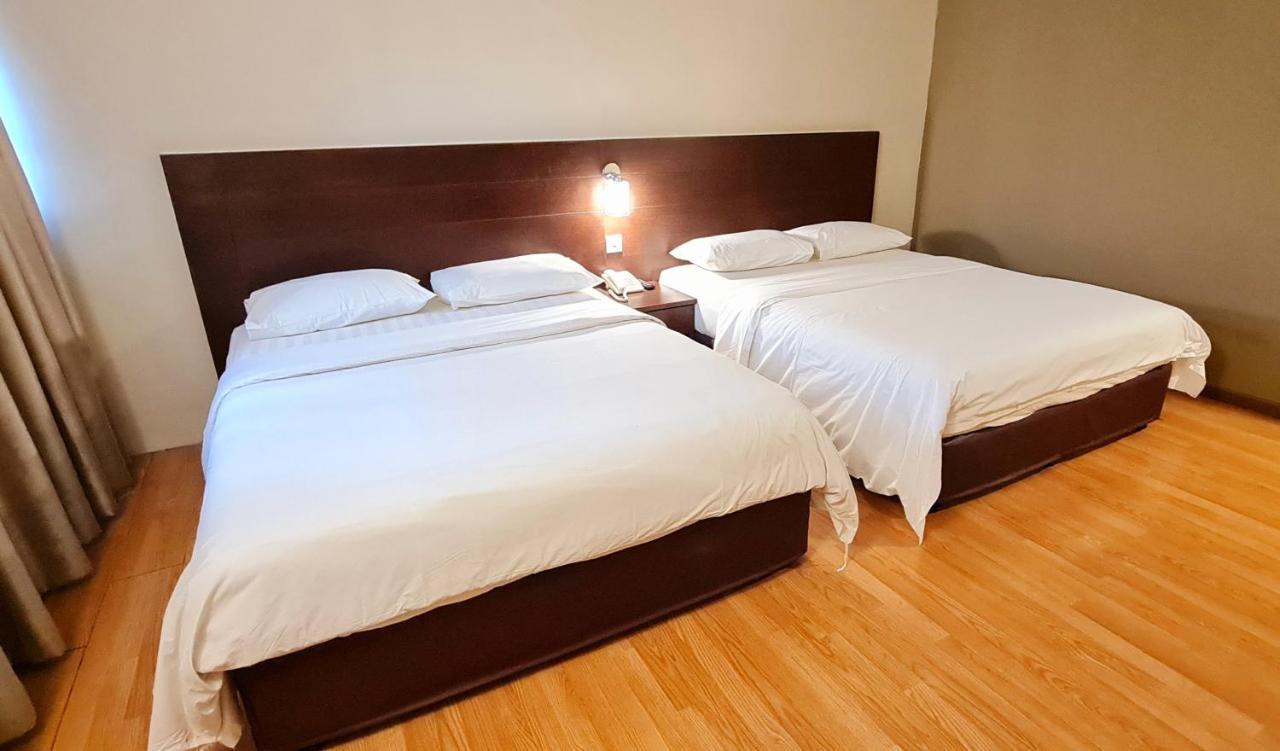 Pp Hotel By Moxy George Town Eksteriør bilde